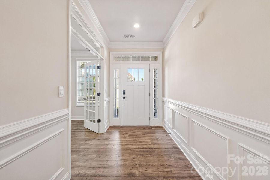 Spacious, unfurnished interior of a new home in Sylvan Creek, Denver (Image 39). Spacious, unfurnished interior of a new home in Sylvan Creek, Denver (Image 39).