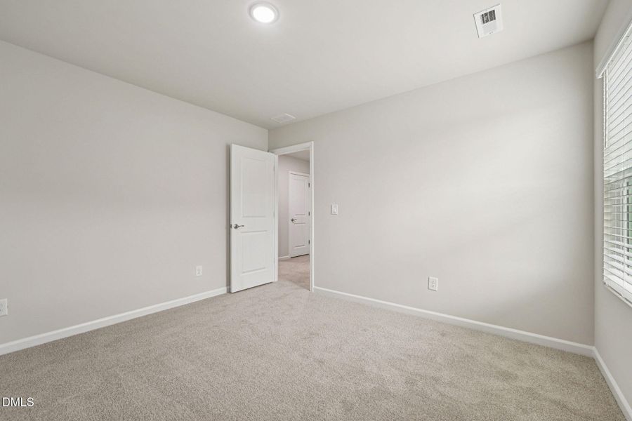 30-web-or-mls-Raleigh- Taylorsville-1216