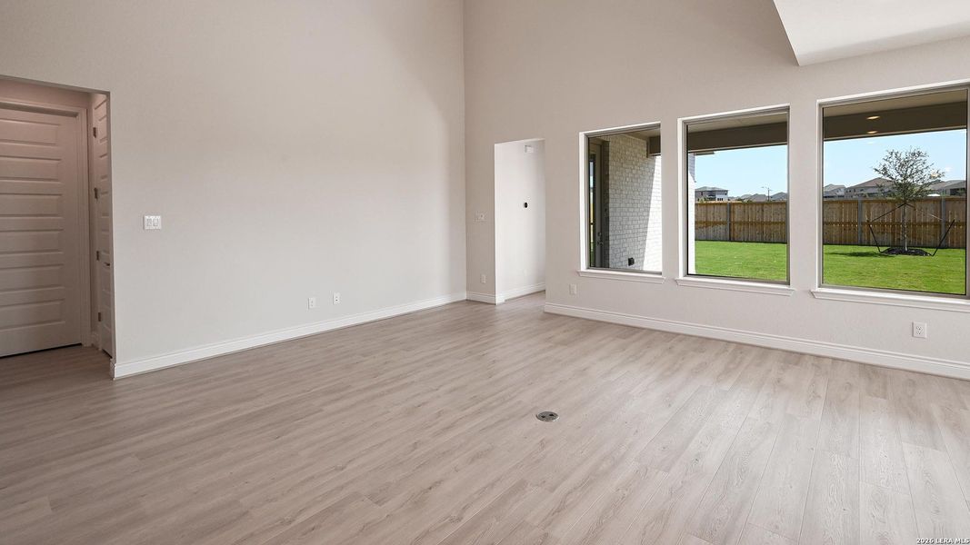 Spacious, unfurnished interior of a new home in Legacy at Lake Dunlap, New Braunfels (Image 21). Spacious, unfurnished interior of a new home in Legacy at Lake Dunlap, New Braunfels (Image 21).