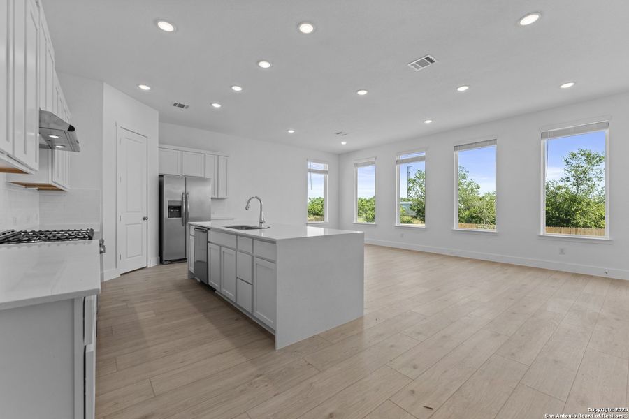 Image 21 of a home in . Image 21 of a home in .