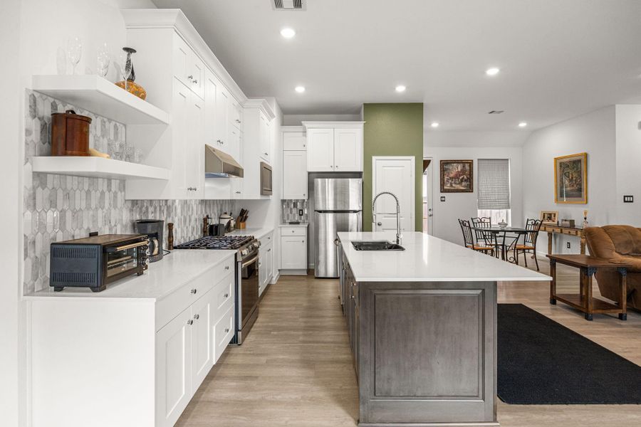 Furnished interior view inside a new home in Artavia: Avante Collection, Conroe (Image 11).