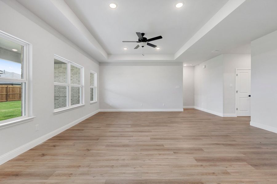 Spacious, unfurnished interior of a new home in Waverly Estates, Nevada (Image 49).