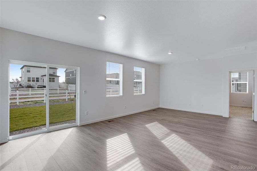 Spacious, unfurnished interior of a new home in Ridge at Johnstown, Johnstown (Image 30).