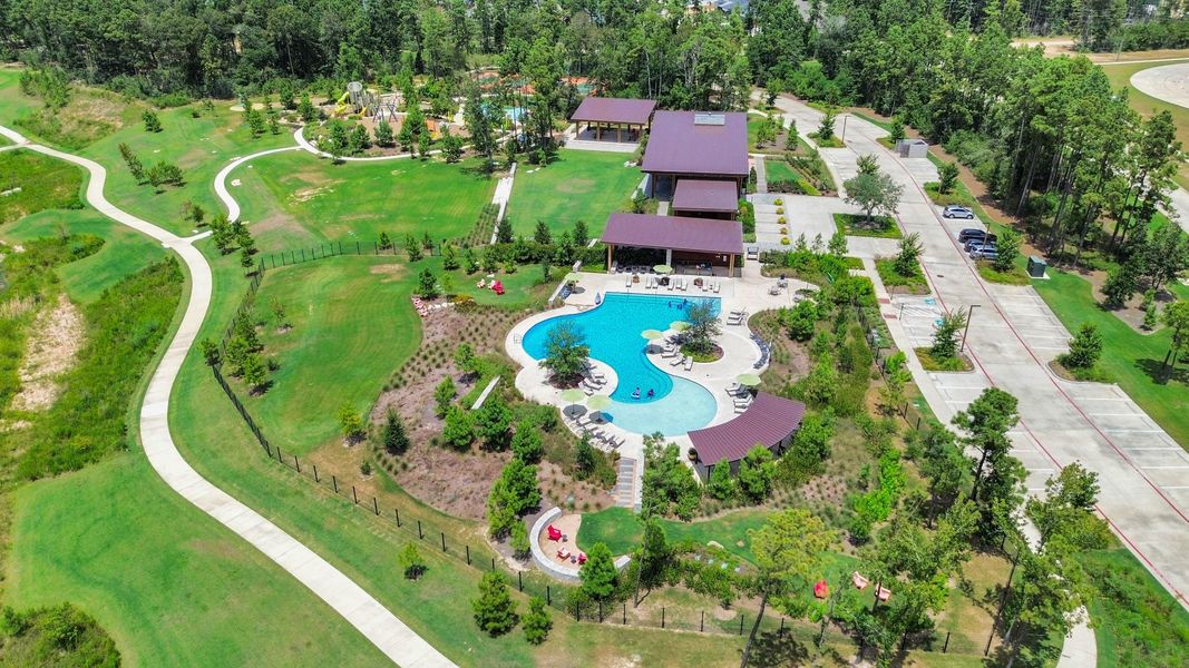 Community amenities in , Conroe (Image 39).