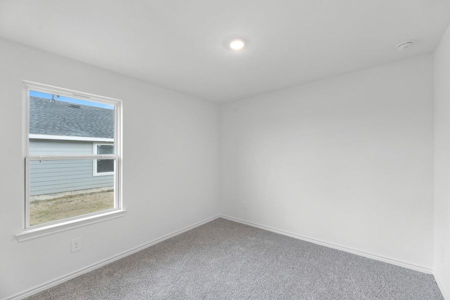 Spacious, unfurnished interior of a new home in Reserve at Mallard Lakes, Orange (Image 10). Spacious, unfurnished interior of a new home in Reserve at Mallard Lakes, Orange (Image 10).