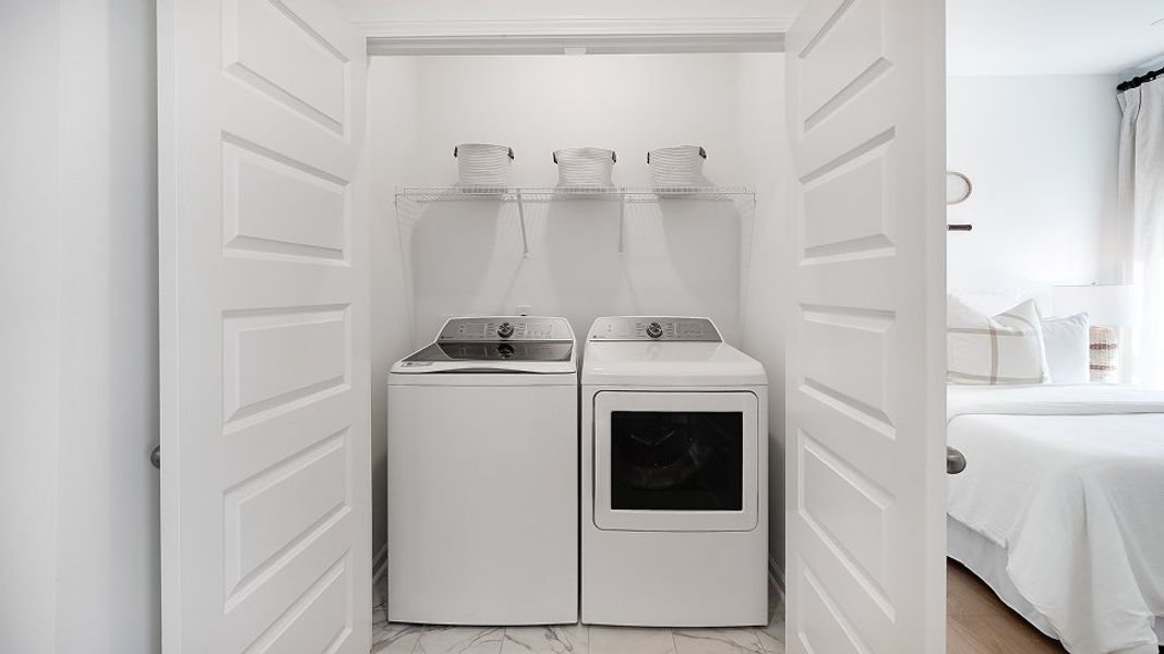 1429 Drake Laundry 2of3 F1 Base2