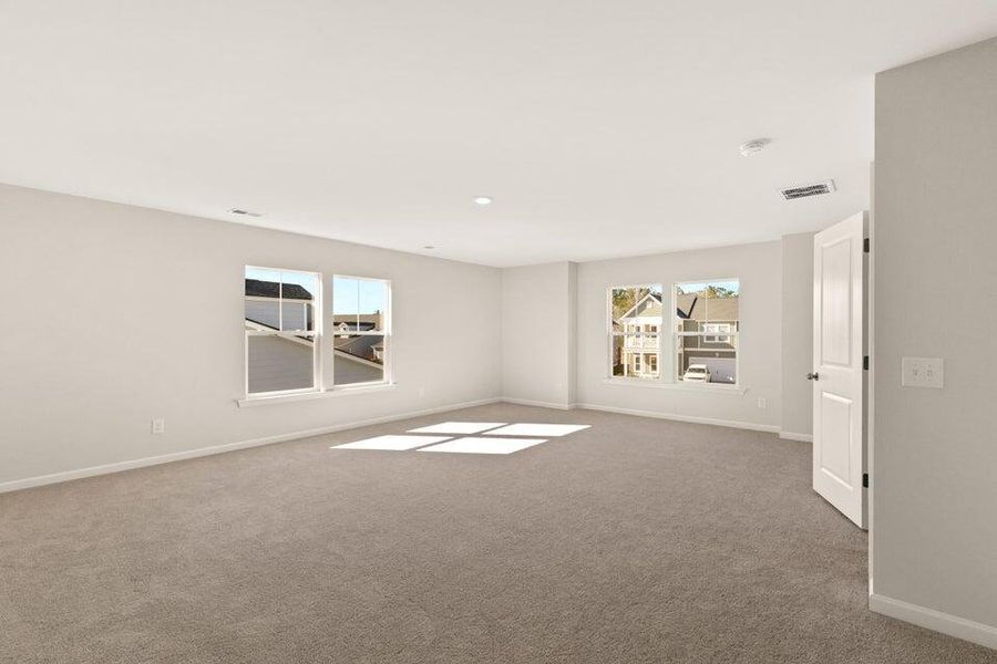 Spacious, unfurnished interior of a new home in Sweetgrass at Summers Corner, Summerville (Image 4). Spacious, unfurnished interior of a new home in Sweetgrass at Summers Corner, Summerville (Image 4).