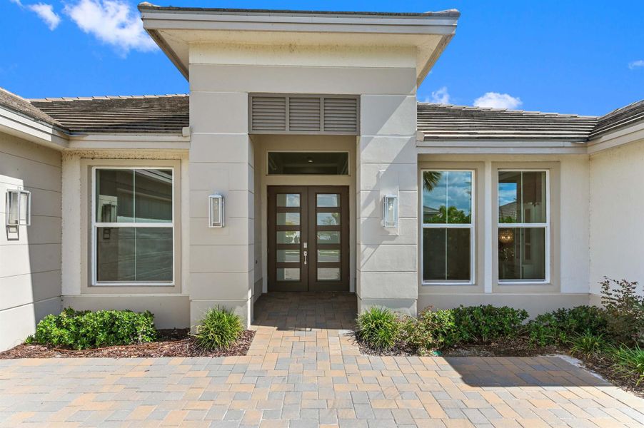 Exterior details and patio area of a home in Belterra, Port St. Lucie (Image 2).