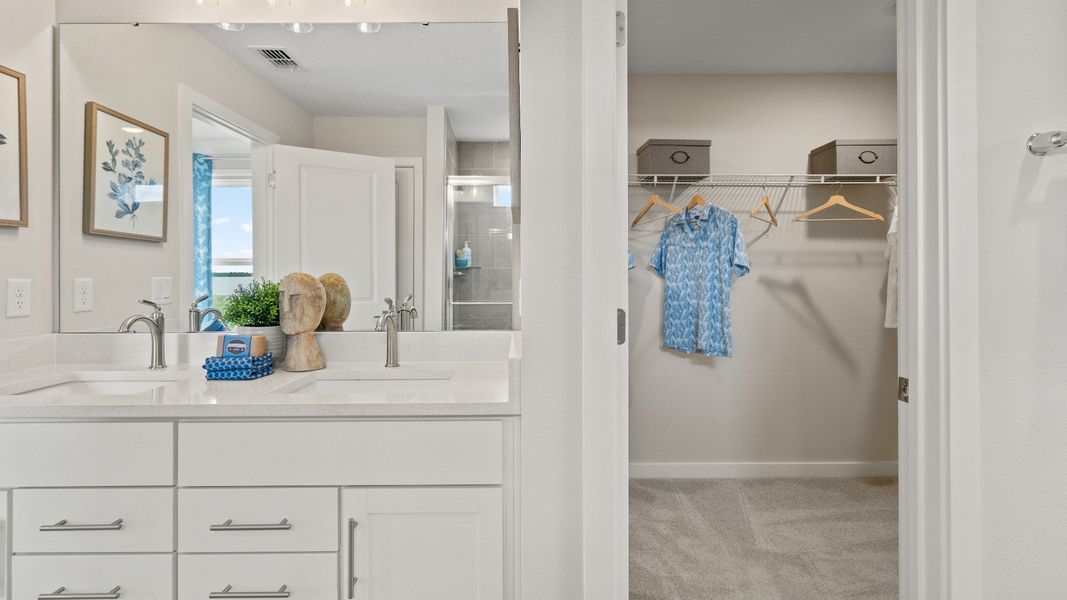 Representative furnished interior of a home built from the Ponte Verde by DRB Homes in Willowbrook North, Winter Haven (Image 69). Representative furnished interior of a home built from the Ponte Verde by DRB Homes in Willowbrook North, Winter Haven (Image 69).