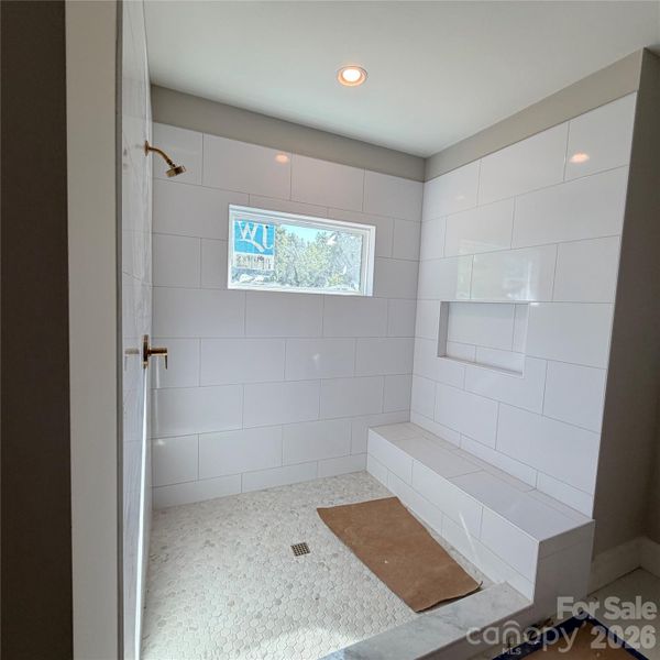Image 20 of a home in .