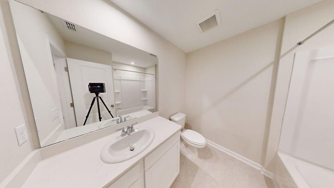 Furnished interior view inside a new home in Egret Creek, Jacksonville (Image 9).
