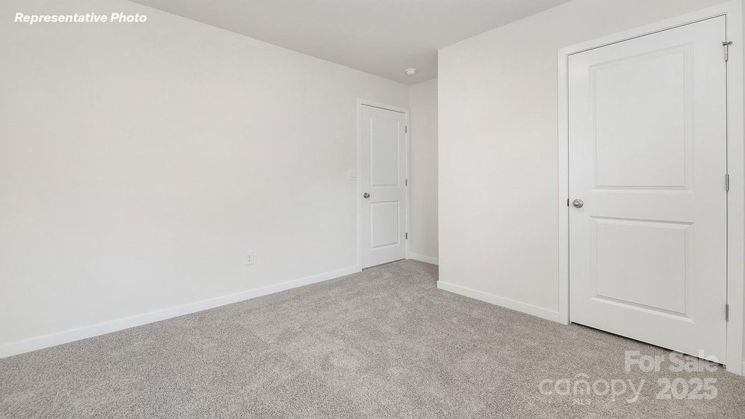 Spacious, unfurnished interior of a new home in Laurelbrook, Sherrills Ford (Image 16).