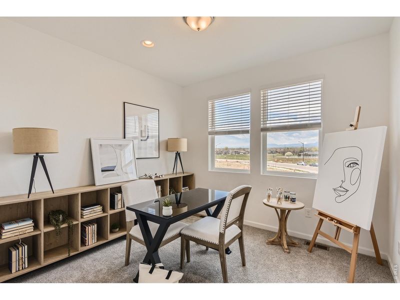 Furnished interior view inside a new home in Mountain Brook, Longmont (Image 4).