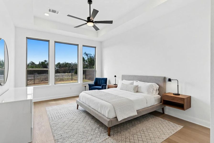 Deerfield II E Primary suite