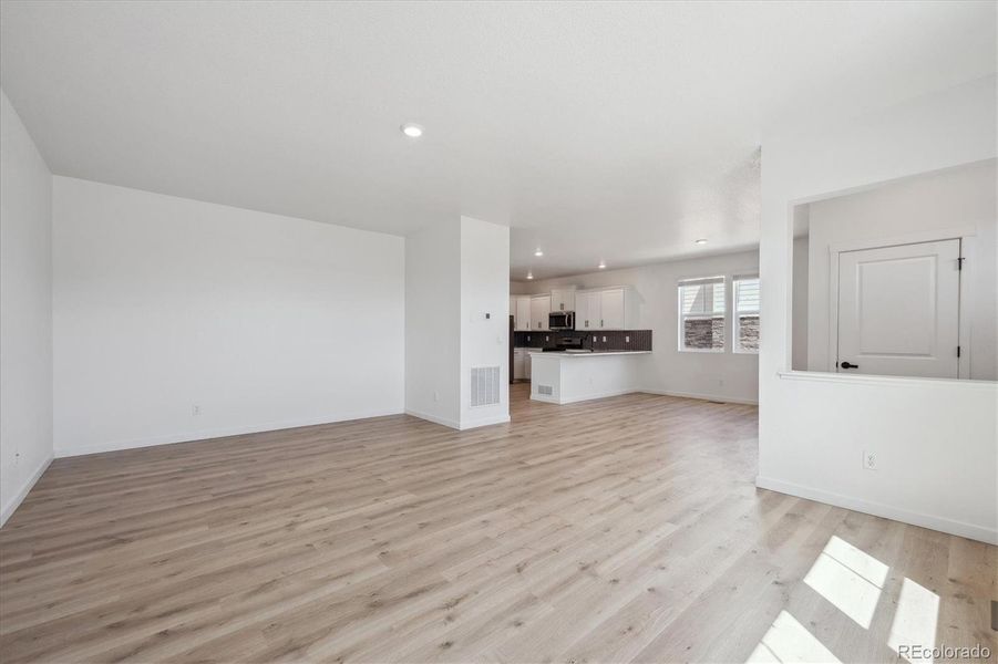 Image 20 of a home in Horizon Uptown. Image 20 of a home in Horizon Uptown.