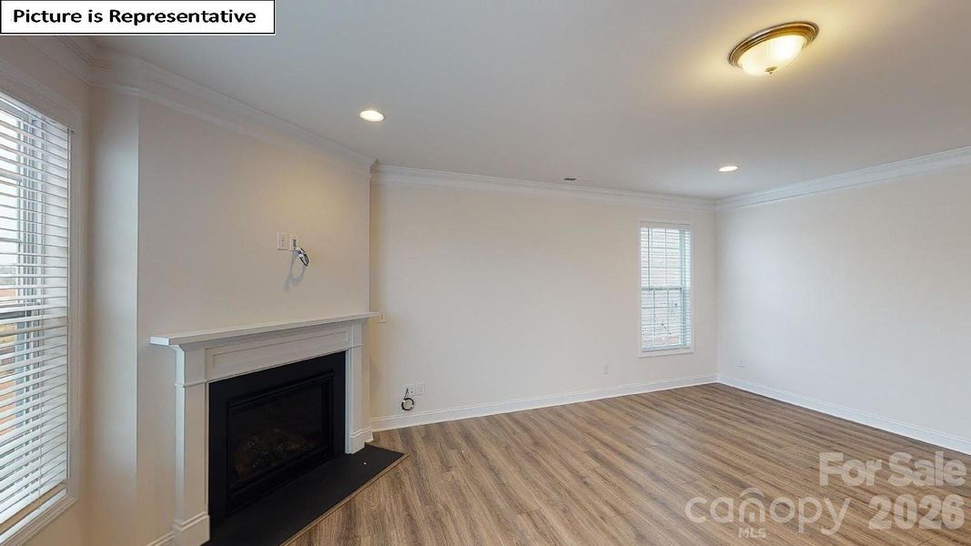 Spacious, unfurnished interior of a new home in Sylvan Creek, Denver (Image 25).