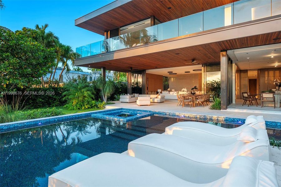 Image 65 of a home in .