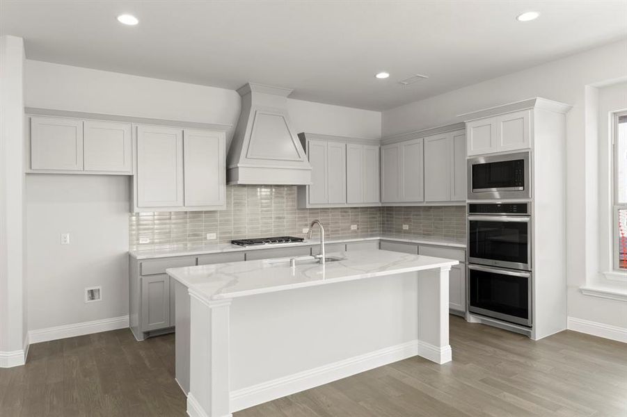 10. 3209 Agnew - Kitchen (2)