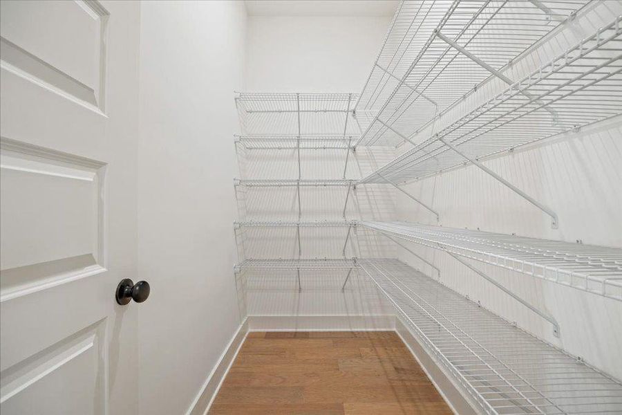 Spacious, unfurnished interior of a new home in , Gainesville (Image 21).