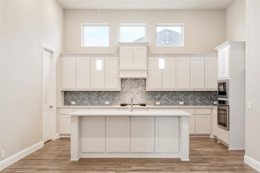 Furnished interior view inside a new home in Paloma Ranch, Justin (Image 8).