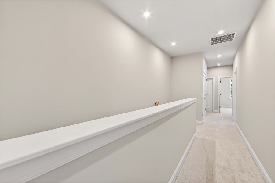 Spacious, unfurnished interior of a new home in Old Town Village, Waxhaw (Image 28). Spacious, unfurnished interior of a new home in Old Town Village, Waxhaw (Image 28).
