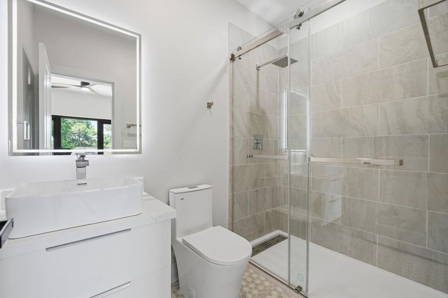 Furnished interior view inside a new home in , Decatur (Image 9).