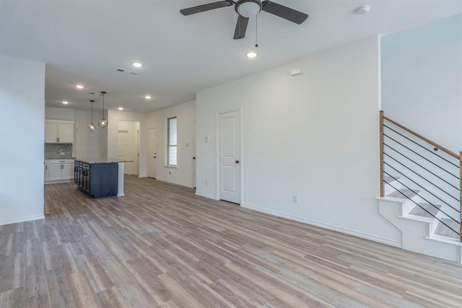 Spacious, unfurnished interior of a new home in , Dallas (Image 17). Spacious, unfurnished interior of a new home in , Dallas (Image 17).