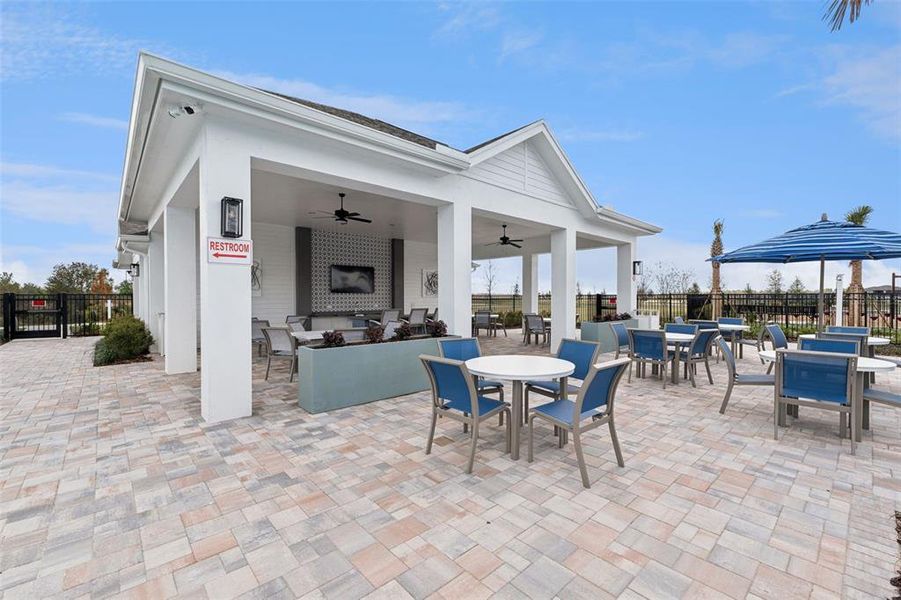 Community amenities in , Lakeland (Image 3).