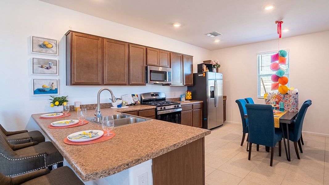 0352 Pantano Kitchen Dining 1of4 RT