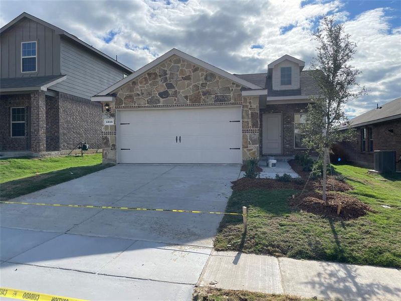 Front exterior of a new home in Governor's Lots, Forney, TX, highlighting curb appeal (Image 16).