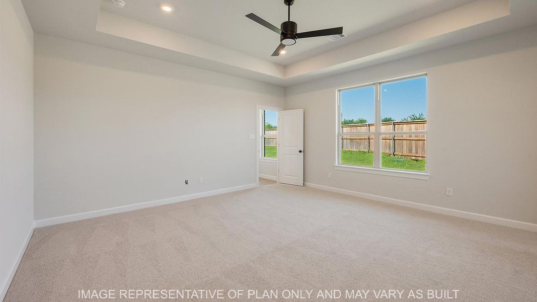 Spacious, unfurnished interior of a new home in Wellborn Settlement, College Station (Image 21).