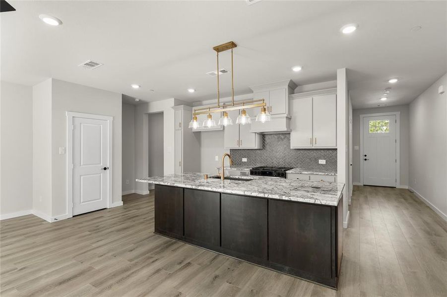 06. 2902 Wheelhouse - Kitchen (2) 06. 2902 Wheelhouse - Kitchen (2)