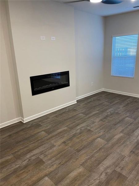 Spacious, unfurnished interior of a new home in The Enclave Townhomes, Hampton (Image 21).