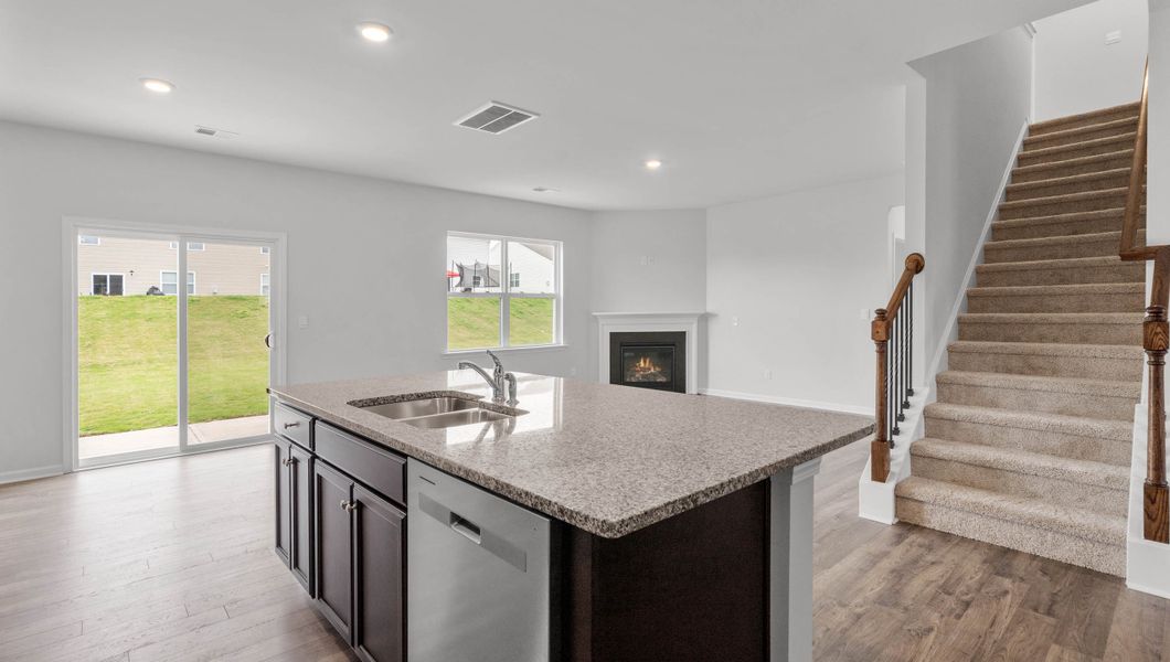Furnished interior view inside a new home in Hunters Ridge, Woodruff (Image 10).