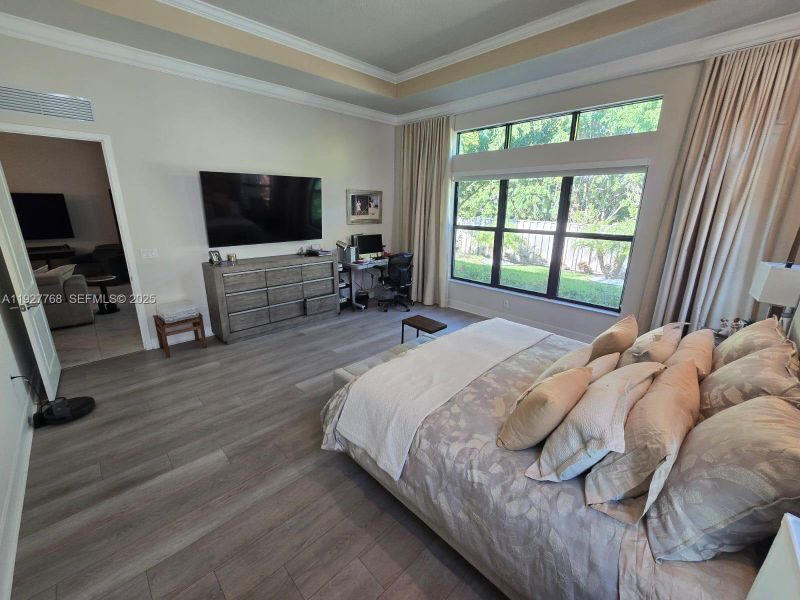 Furnished interior view inside a new home in , Parkland (Image 43). Furnished interior view inside a new home in , Parkland (Image 43).