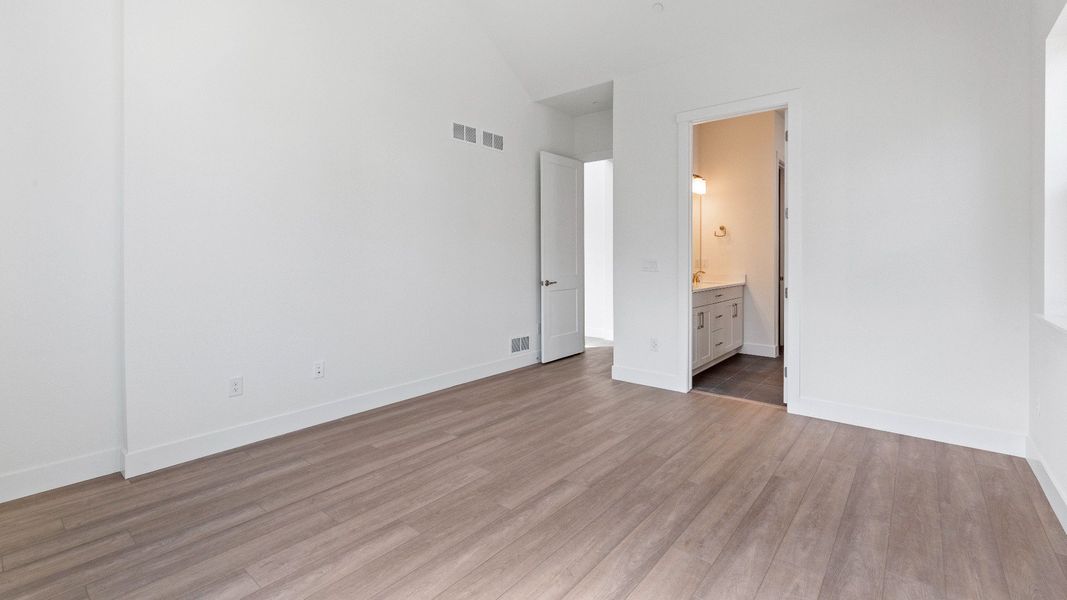 Furnished interior view inside a new home in Dillon Pointe - Journey, Broomfield (Image 19).
