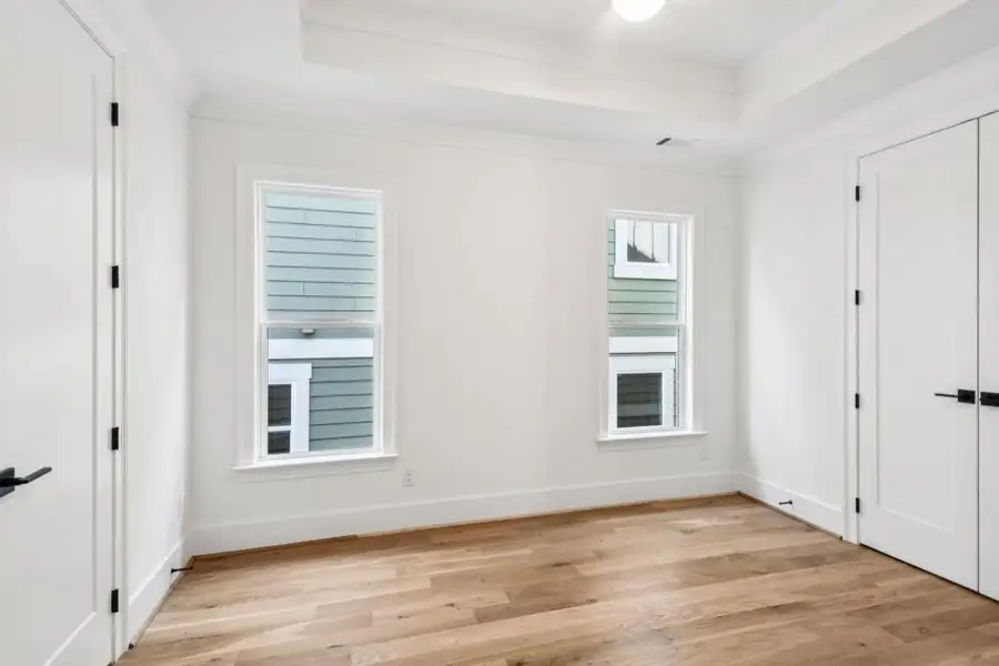 Spacious, unfurnished interior of a new home in , Marietta (Image 20).