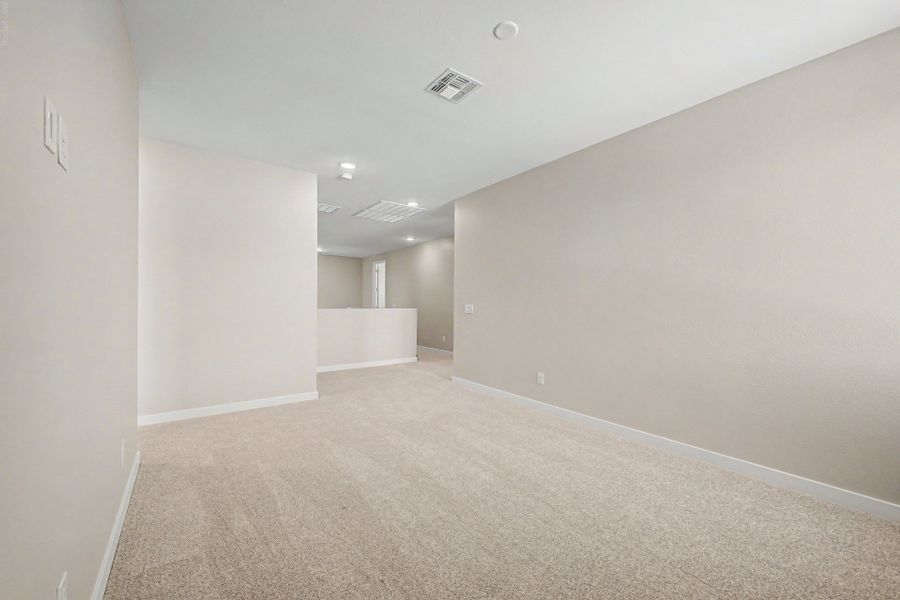 Spacious, unfurnished interior of a new home in Wildera, San Tan Valley (Image 9). Spacious, unfurnished interior of a new home in Wildera, San Tan Valley (Image 9).