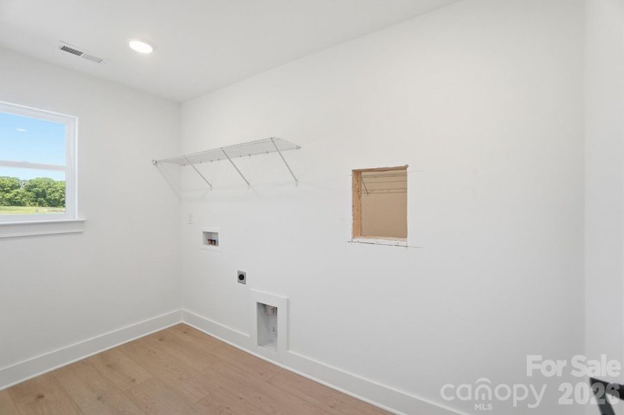 Spacious, unfurnished interior of a new home in Chasewood, Mint Hill (Image 26).