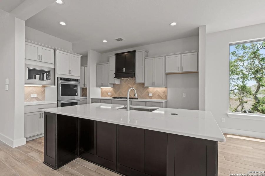 Furnished interior view inside a new home in Esperanza - 70', Boerne (Image 4).