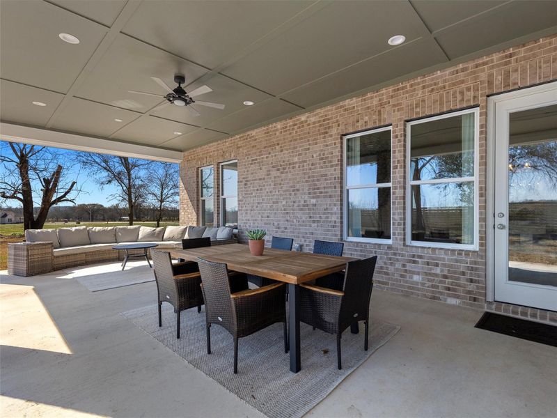 Exterior details and patio area of a home in , Smithville (Image 4).