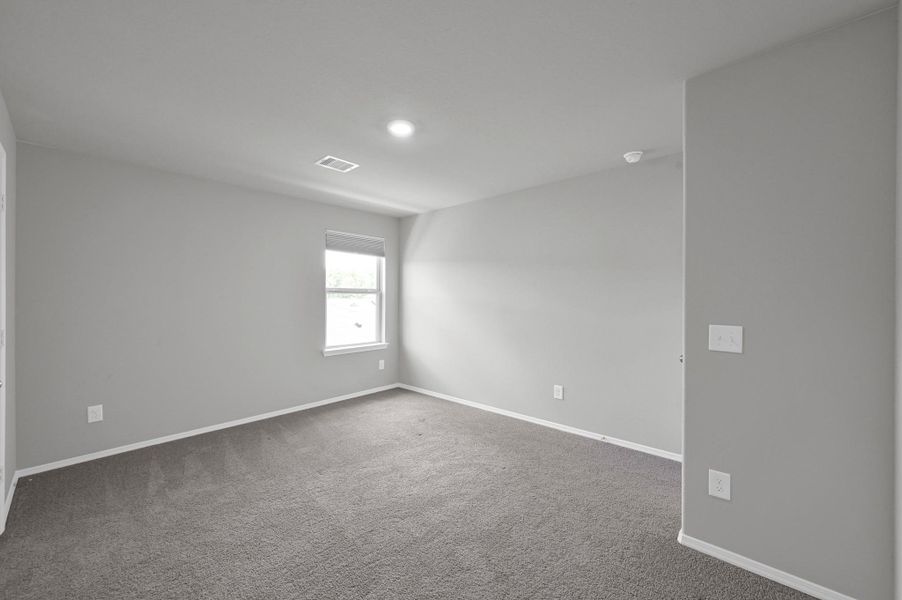 Image 35 of a home in Hidden Creek.