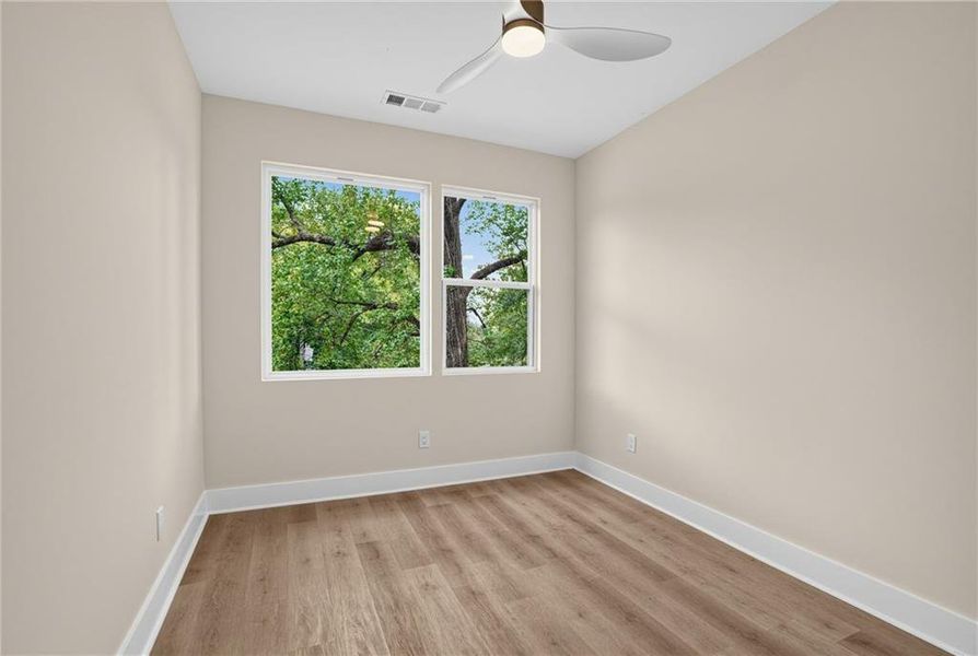 Spacious, unfurnished interior of a new home in , Atlanta (Image 34).