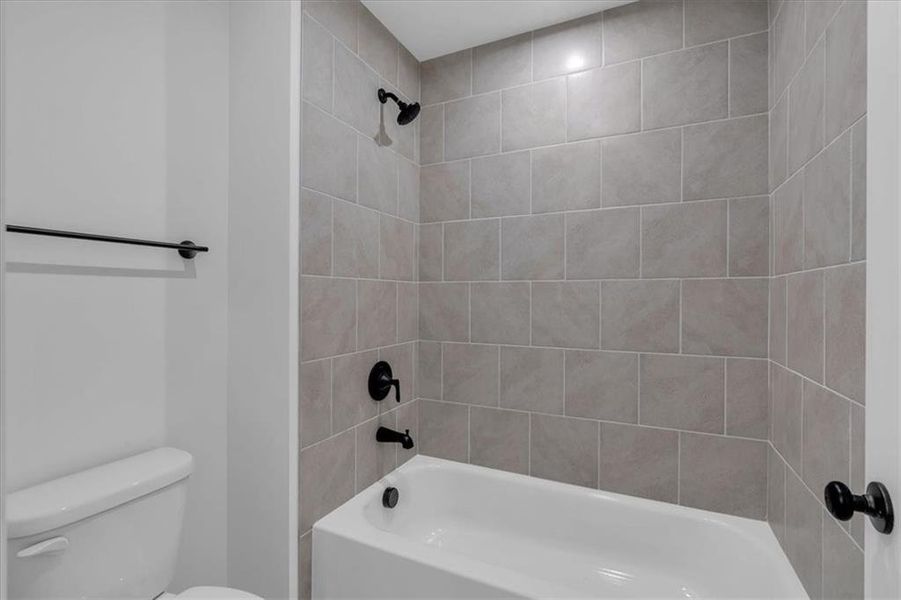 Image 43 of a home in Springside Reserve.