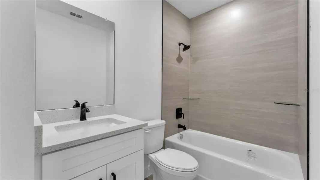 Furnished interior view inside a new home in , Winter Haven (Image 5).