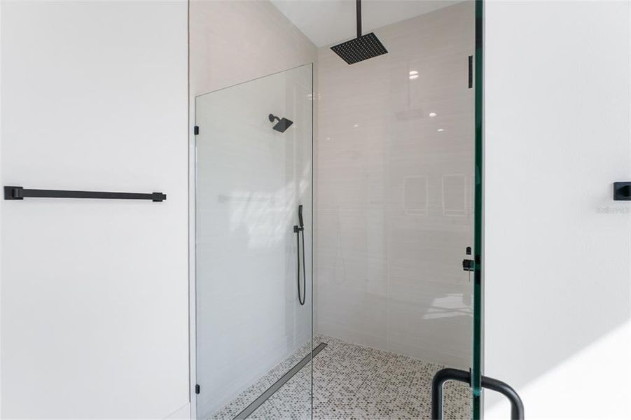 Image 40 of a home in .