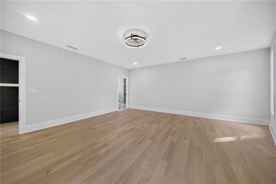 Spacious, unfurnished interior of a new home in , Loganville (Image 52). Spacious, unfurnished interior of a new home in , Loganville (Image 52).
