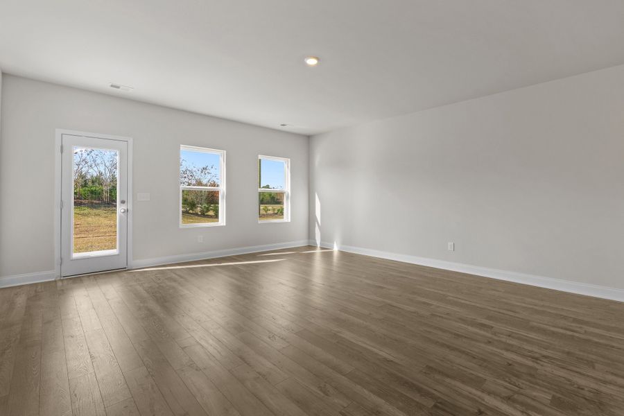 1,604sf New Home in Conway, SC. - Slide 22 1,604sf New Home in Conway, SC. - Slide 22