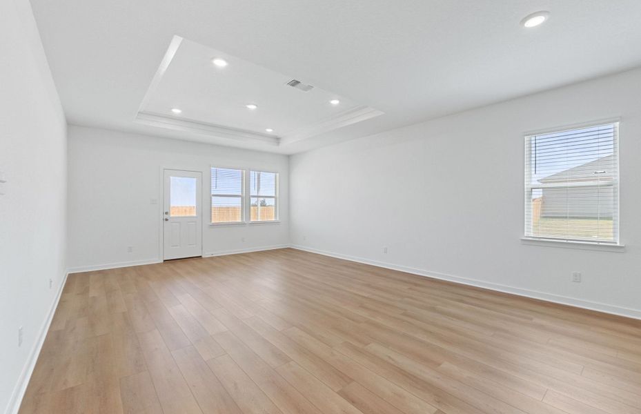 Spacious, unfurnished interior of a new home in County View, Temple (Image 42). Spacious, unfurnished interior of a new home in County View, Temple (Image 42).
