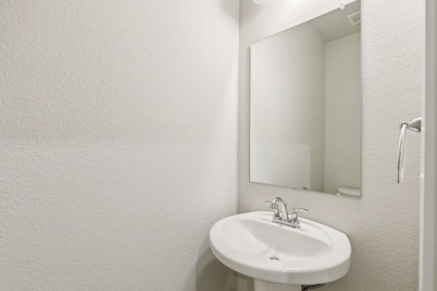 Close-up of interior finishes inside a home in Dove Hollow, Waxahachie (Image 14).